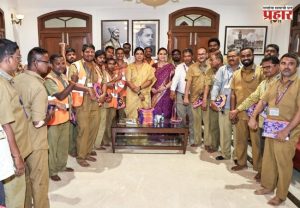 Ritu Tawde : महापौर बंगल्यातील कर्मचाऱ्यांसोबत महापौरांनी साजरी केली 'कृतज्ञतेची राखी'