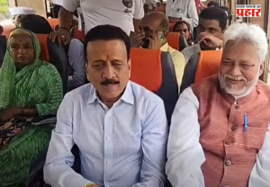 Nashik News : त्र्यंबकेश्वरमध्ये दर्शनासाठी भाविकांची मोठी गर्दी, पालकमंत्री महाजनांचा एसटीने प्रवास