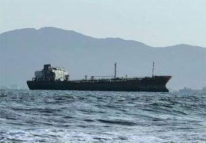 Pirates kidnap Indians : सागरी चाच्यांचा धुमाकूळ, २२ भारतीयांसह ३० जणांचे अपहरण; येमेन आणि सोमालियाच्या समुद्रातील धक्कादायक घटना