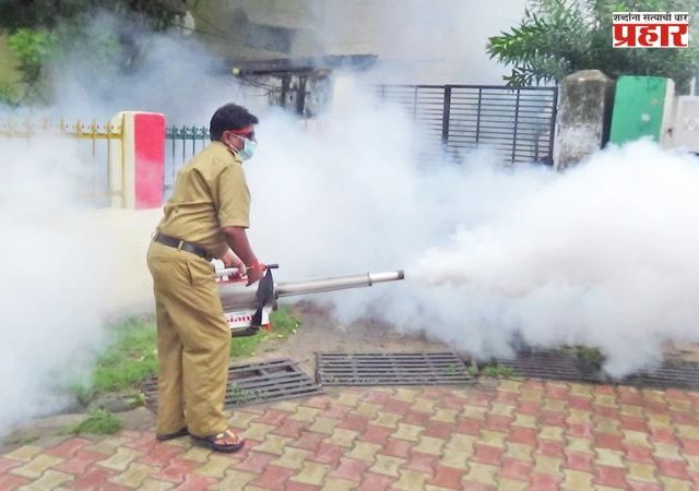 BM C : मुंबईत धूर फवारणीच्या नगरसेवकांची बोंबाबोंब