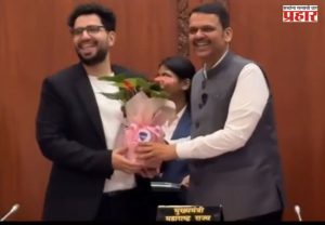 Samay Raina Viral video : 'मेरा और सायबर सेल का रिश्ता पुराना है'! देवेंद्र फडणवीस आणि समय रैना एकाच मंचावर, Video Viral