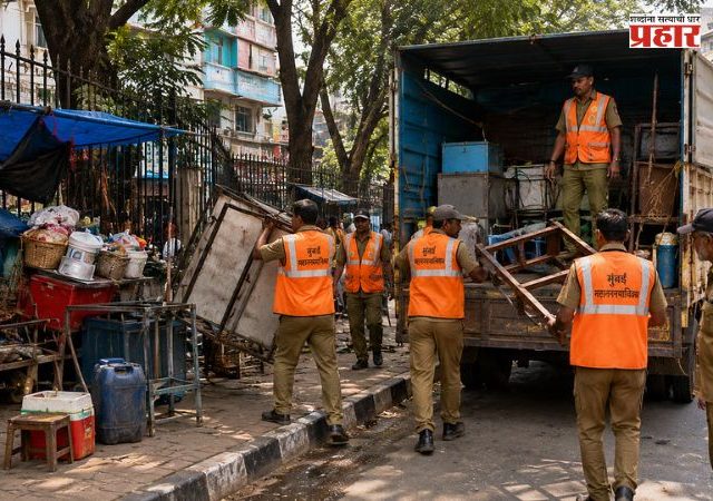BMC : मुंबईत अतिक्रमणांवर कारवाई करण्यासाठी ७६ वाहने तैनात