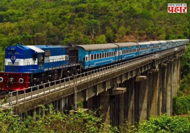 Central Railway : तिकीट मिळालं नाही म्हणून चिंता नको! कोकणात जाणाऱ्यांसाठी मध्य रेल्वेच्या ४ अनारक्षित विशेष गाड्या