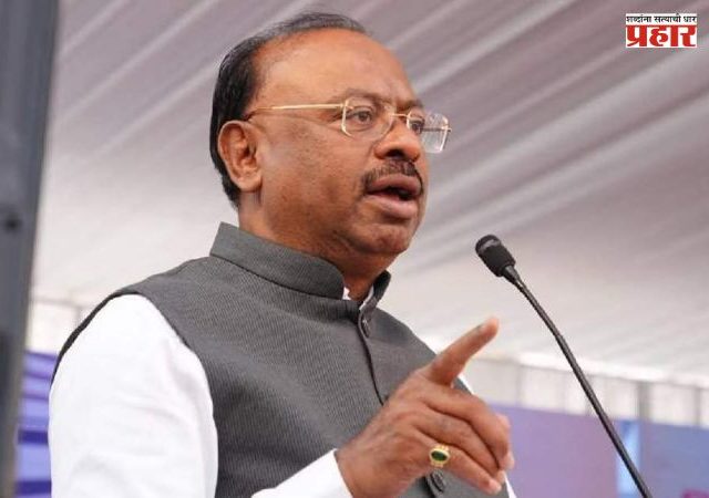 Chandrashekhar Bawankule : दुष्काळाच्या पार्श्वभूमीवर सरकारचे सिमेंट रस्त्यांऐवजी जलसंधारणाला प्राधान्य