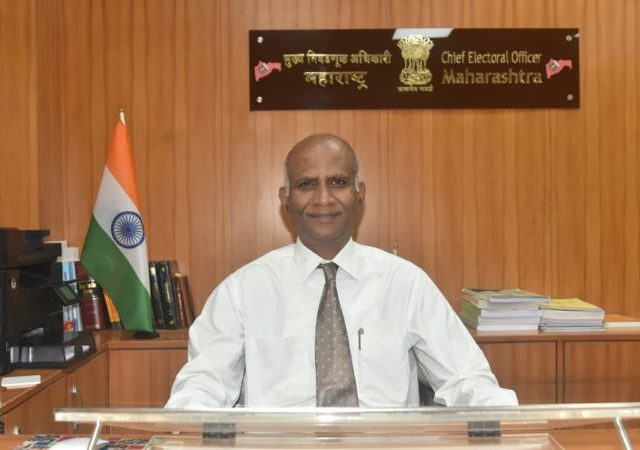 S. Chockalingam : 'एसआयआर' प्रक्रियेत स्थानिक अधिकाऱ्यांचे अधिकार पूर्ववत करा