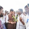दुष्काळग्रस्त तालुक्यांना सरसकट मदत करणार, मुख्यमंत्री देवेंद्र फडणवीस यांनी सगळं काही स्पष्ट सांगितलं