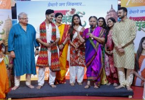 Dhaktya Sunbai Serial: मुंबईच्या राजाच्या चरणी ‘धाकट्या सुनबाई’ मालिकेचा शुभारंभ, कधी अन् कुठं पहायला मिळणार?