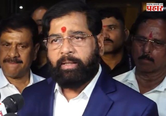 Eknath Shinde : लंडनहून परतताच एकनाथ शिंदेंचं मुंबईत जोरदार स्वागत! तीन पुरस्कारांनी गौरव, विमानतळावर शिवसैनिकांचा जल्लोष