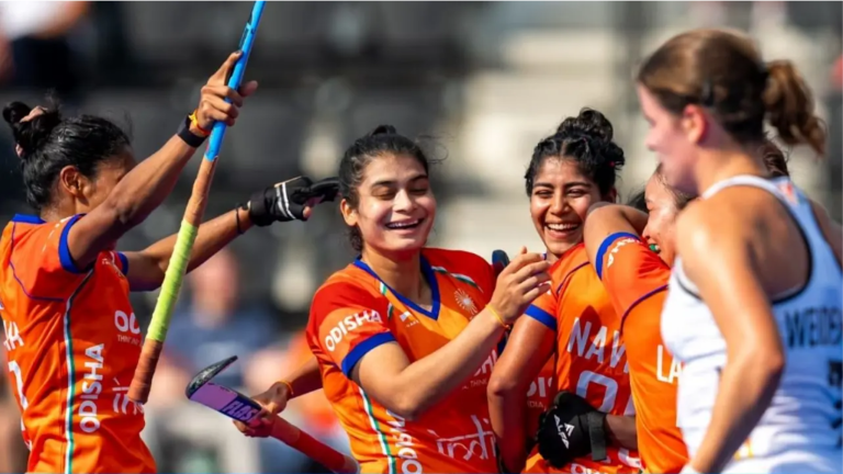 Asian Games 2026 : भारतीय महिला हॉकी संघाचा दिमाखदार पराक्रम; जपानचा 3-1 ने धुव्वा उडवत गाठली उपांत्य फेरी!