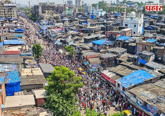 Maharashtra Government : मुंबई-पुण्यातील २०११ पूर्वीची अतिक्रमणे नियमित होणार?