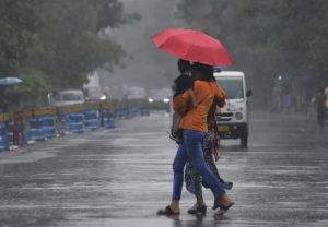Maharashtra Weather Alert: महाराष्ट्रामध्ये पुन्हा हवामान बदल, 6 जिल्ह्यांना यलो अलर्ट; मुंबई- पुण्याची स्थिती काय?
