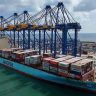 Mumbai Port : मुंबई बंदरावर ‘बार्ज रोल-ऑफ’चा यशस्वी प्रयोग; 1,452 मेट्रिक टन अवजड मालाची सुरक्षित हाताळणी