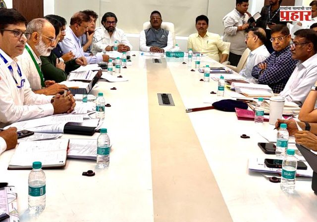 Pratap Sarnaik : रस्ते अपघात रोखण्यासाठी आधुनिक तंत्रज्ञानाचा वापर करा; परिवहन मंत्री प्रताप सरनाईक यांचे निर्देश