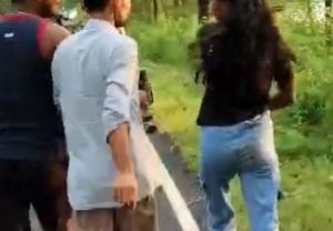 Samastipur Crime News : पुन्हा एकदा 'जमुई कांड'! अल्पवयीन मुलीचा भरदिवसा छळ, व्हिडिओ व्हायरल होताच 4 आरोपी अटकेत