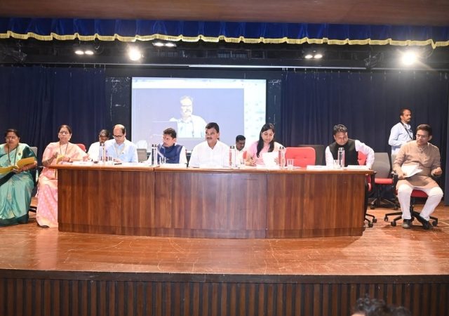 Nitesh Rane News: सिंधुदुर्गमधील नुकसानीसाठी स्वतंत्र निकषांचा विचार करा- पालकमंत्री नितेश राणे यांची कृषिमंत्र्यांकडे मागणी