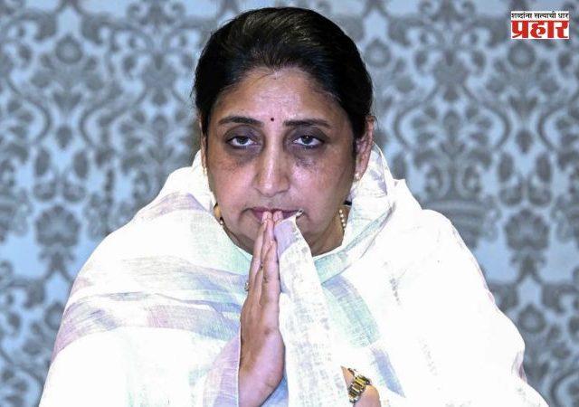Sunetra Pawar : अजित पवारांच्या अपघातावर सुनेत्रा पवार भावुक; म्हणाल्या, ‘याचं राजकारण करू नका’