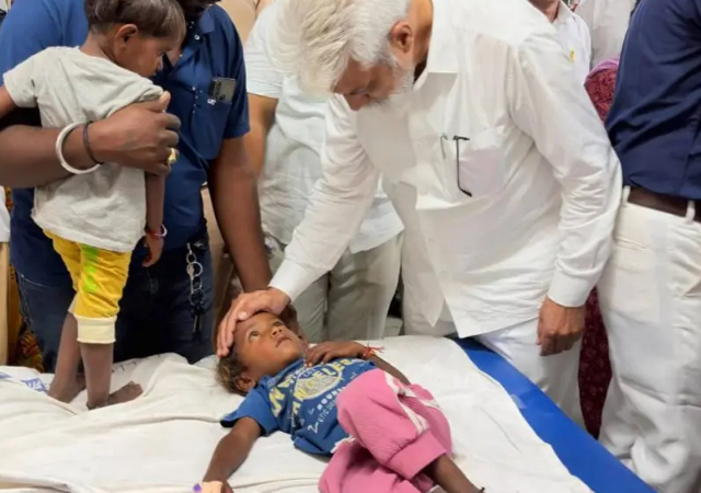 Nashik : आठवडे बाजारातील भेळ-चटणीमुळे विषबाधा, रुग्णसंख्या 186 वर पोहोचली ; मालेगावात खळबळ