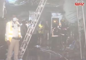 Mumbai Fire : मुंबईत मध्यरात्री दोन ठिकाणी आगीच्या घटना; धारावीत गॅस सिलिंडरच्या भडक्यात दोन मुलांसह चार जण जखमी