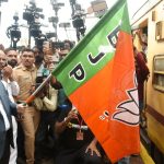 Nitesh Rane News: गणेशभक्तांना घेऊन पहिली ‘मोदी एक्सप्रेस’ कोकणच्या दिशेने रवाना, मंत्री नितेश राणे यांनी दाखवला हिरवा झेंडा