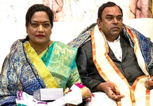 Ashok Kharat Case : भोंदू अशोक खरातच्या कोठडीत वाढ तर कल्पना खरातला न्यायालयाकडून जामीन मंजूर