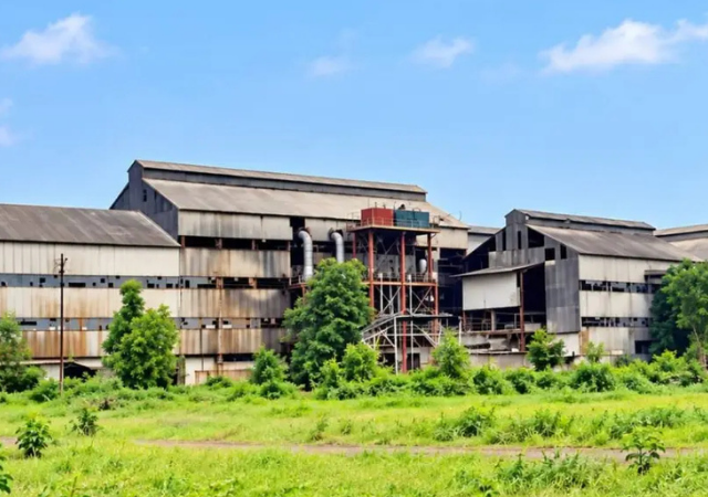 Nasaka Sugar Factory News : नासाकाची देणी थकवणाऱ्या कंपनीला 4 दिवसांची मुदत, संचालकांच्या मालमत्ता जप्तीचा इशारा