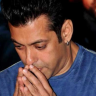 Salman Khan Cryptic Post : भाईजानला काय झालं ? सलमानच्या पोस्टने चाहते काळजीत ; पोस्टमध्ये म्हणाला ‘कमी गोष्टी होत्या तेव्हा आनंदी होतो, आता...