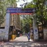 BMC Health Department : केईएम, शीव रुग्णालयातील एंडोस्कोपिक मशीन्सची खरेदी बाळगळली