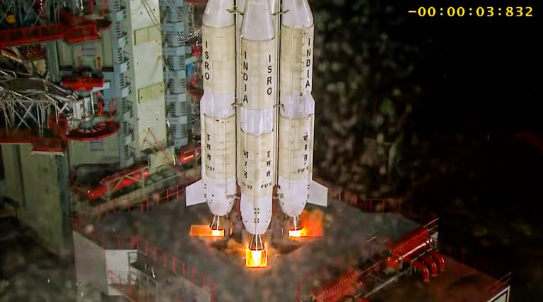 ISRO : इस्रोची मोठी कामगिरी! भारताचा NVS-03 नेव्हिगेशन उपग्रह यशस्वीरीत्या प्रक्षेपित
