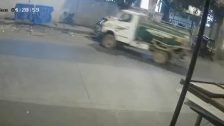 Andheri Accident : अंधेरीत 14 वर्षीय मुलाच्या हातात टँकरचे स्टेअरिंग; SUV आणि कंपाऊंडच्या भिंतीला धडक