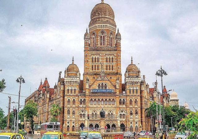 BMC : मुंबईत तब्बल ३४ टक्के पाण्याची गळती, चोरी