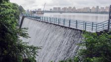 BMC : पवई तलाव चक्क ३२ टक्के गाळाने भरला; पाणलोट क्षेत्रात पाण्याचे प्रमाण झाले कमी