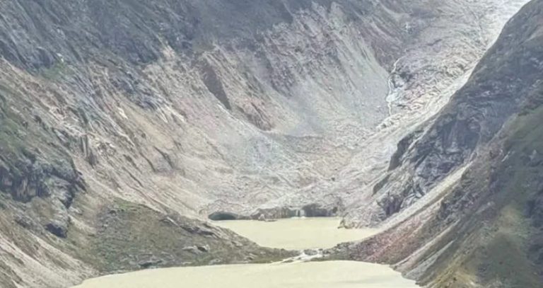 Bhutan : भूतानमध्ये हिमनदी सरोवराचा उद्रेक; उत्तर बंगालमधील दुआर्स परिसराला सतर्कतेचा इशारा