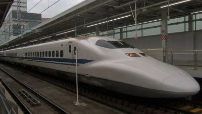 Mumbai Bullet Train: जमिनीखाली 100 फूट स्टेशन! समुद्राखालून धावणार बुलेट ट्रेन; काय आहे प्रकल्प?