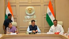 महाराष्ट्रात डिजिटल शासनसेवांना मिळणार नवी गती ! डिजिटल शासनसेवा प्लॅटफॉर्म तात्काळ सुरु करण्याचे मुख्यमंत्र्यांचे निर्देश