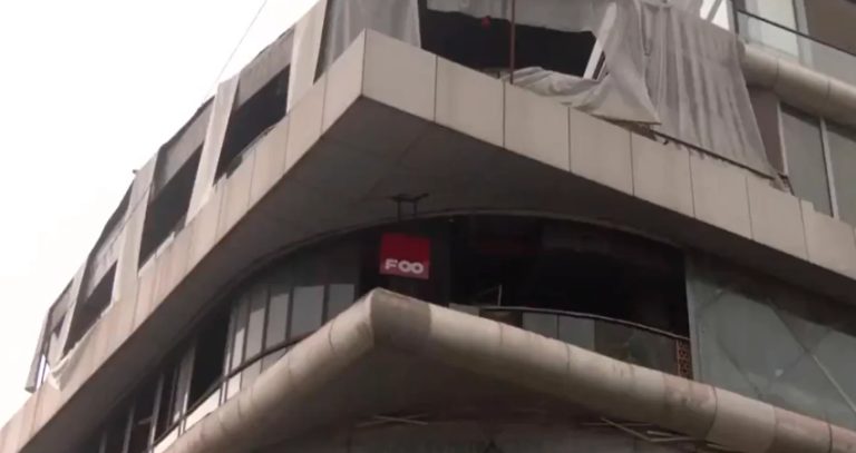 Bandra Fire : वांद्रे पश्चिमेतील व्हीएन स्फिअर मॉलमध्ये आग; अग्निशमन दलाच्या गाड्या घटनास्थळी
