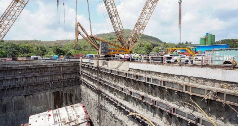 Goregaon-Mulund Link Road Project : लोकार्पणाची घाई पण, अद्यापही विद्याविहार, गोेरेगाव पुलांची काही कामे शिल्लकच