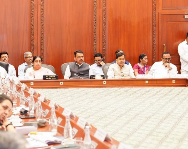 बाल्यावस्थेच्या सर्वांगीण विकासासाठी ‘पहिल्या हजार दिवसांचे मिशन’ राबवणार; मुख्यमंत्री देवेंद्र फडणवीस यांचे निर्देश