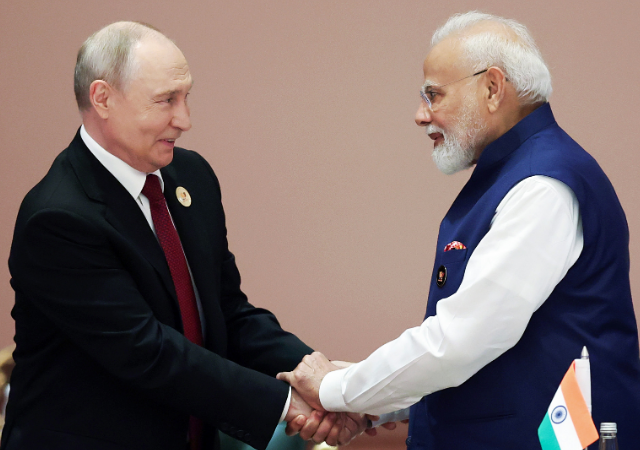 Modi Putin : युक्रेन युद्ध संपवण्यासाठी मोदींचे प्रयत्न; पुतिन म्हणाले, “मोदींच्या कल्पना प्रभावी!”