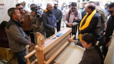 Pashmina industry : लेहमध्ये 'लडाख पश्मीना कॉन्क्लेव्ह 2026' ची सुरुवात