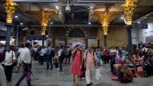 CSMT स्थानकातून एक वर्षाच्या चिमुरडीचं अपहरण, भीक मागण्यासाठी महिलेचा धक्कादायक प्रकार!