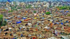 BMC : मुंबईतील झोपड्यांच्या १४ फुटांवरील कारवाई होणारच, पण तक्रारनिहाय