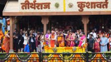 Simhastha Kumbh Mela : 'हर हर महादेव'; मुख्यमंत्री देवेंद्र फडणवीसांच्या हस्ते त्र्यंबकेश्वरमध्ये सिंहस्थ कुंभमेळा धर्मध्वजाचे पूजन