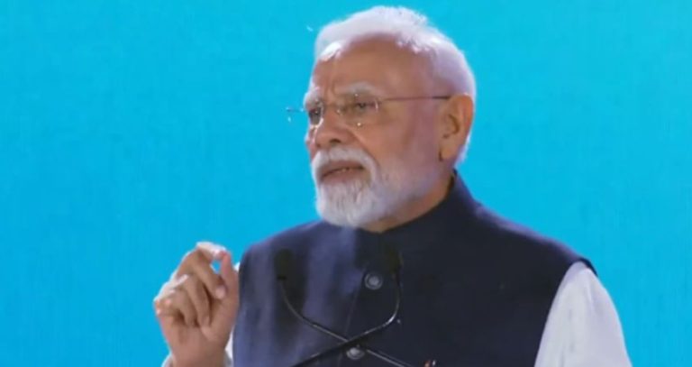 PM Modi Bloomberg Speech : सत्तेचा खरा अर्थ काय ? पंतप्रधान मोदींनी ब्लूमबर्ग फोरममध्ये मांडले स्पष्ट विचार!