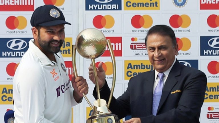 रोहित शर्माने तिसऱ्या वनडे सामन्यात 92 धावा केल्यानंतरही सुनील गावस्कर नाखुश; असं कारण देत म्हणाले...