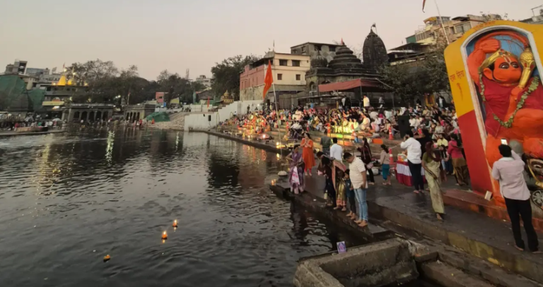 Nashik Kumbha Mela : सिंहस्थ कुंभमेळ्याचे नाशिक येथे आयोजन; पहा संपूर्ण वेळापत्रक