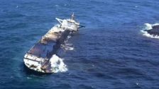 Strait Of Hormuz : होर्मुझच्या सामुद्रधुनीत व्यापारी जहाजावर क्षेपणास्त्र हल्ला: ११ भारतीय खलाशी जखमी; ओमानकडून तत्परतेने बचावकार्य