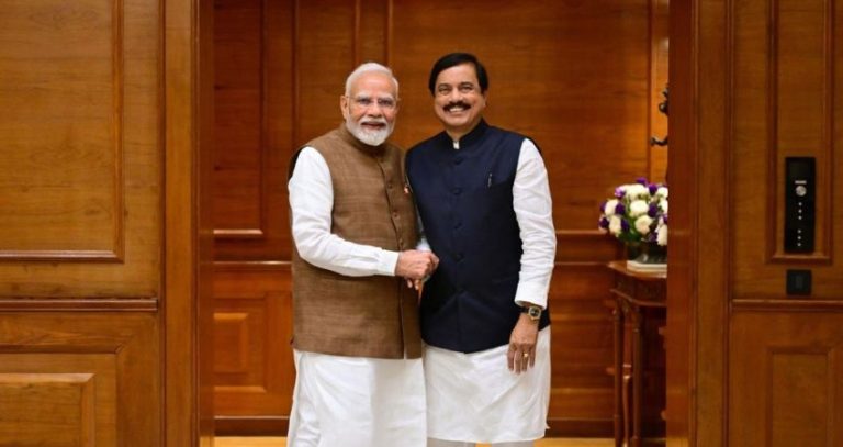 Sunil Tatkare : महाराष्ट्रातील दुष्काळग्रस्त भागांना केंद्राकडून मदत मिळावी; सुनील तटकरे यांनी घेतली पंतप्रधान मोदींची भेट