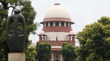 Supreme Court Jobs: 10वी- 12वी उत्तीर्णांसाठी सुवर्णसंधी, सर्वोच्च न्यायालयात बंपर भरती; साठ हजारांहून अधिक असेल पगार