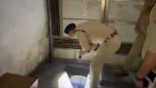 Vrindavan Gurukul Accident : वृंदावनमधील गुरुकुलमध्ये भीषण दुर्घटना! पाण्याच्या टाकीच्या सफाईदरम्यान विषारी वायूमुळे ४ विद्यार्थ्यांचा मृत्यू, १ गंभीर