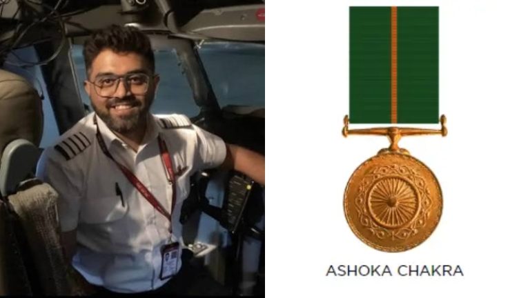 Captain Smit Machchhar: 174 प्रवाशांचे प्राण वाचवणाऱ्या वैमानिक स्मित माच्छर यांना अशोक चक्र पुरस्काराने सन्मानित करण्याची मागणी